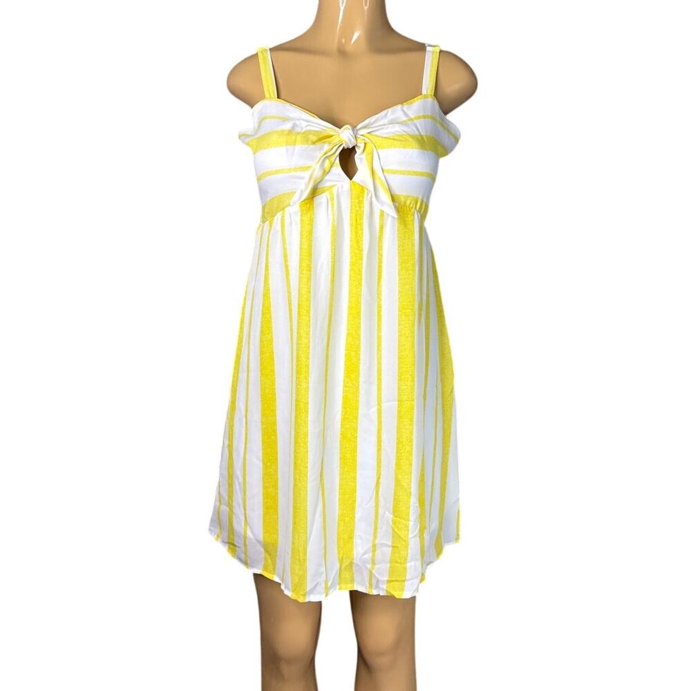 Maurices Tie Front Sleeveless Summer Dress Yellow White Striped Size Medium